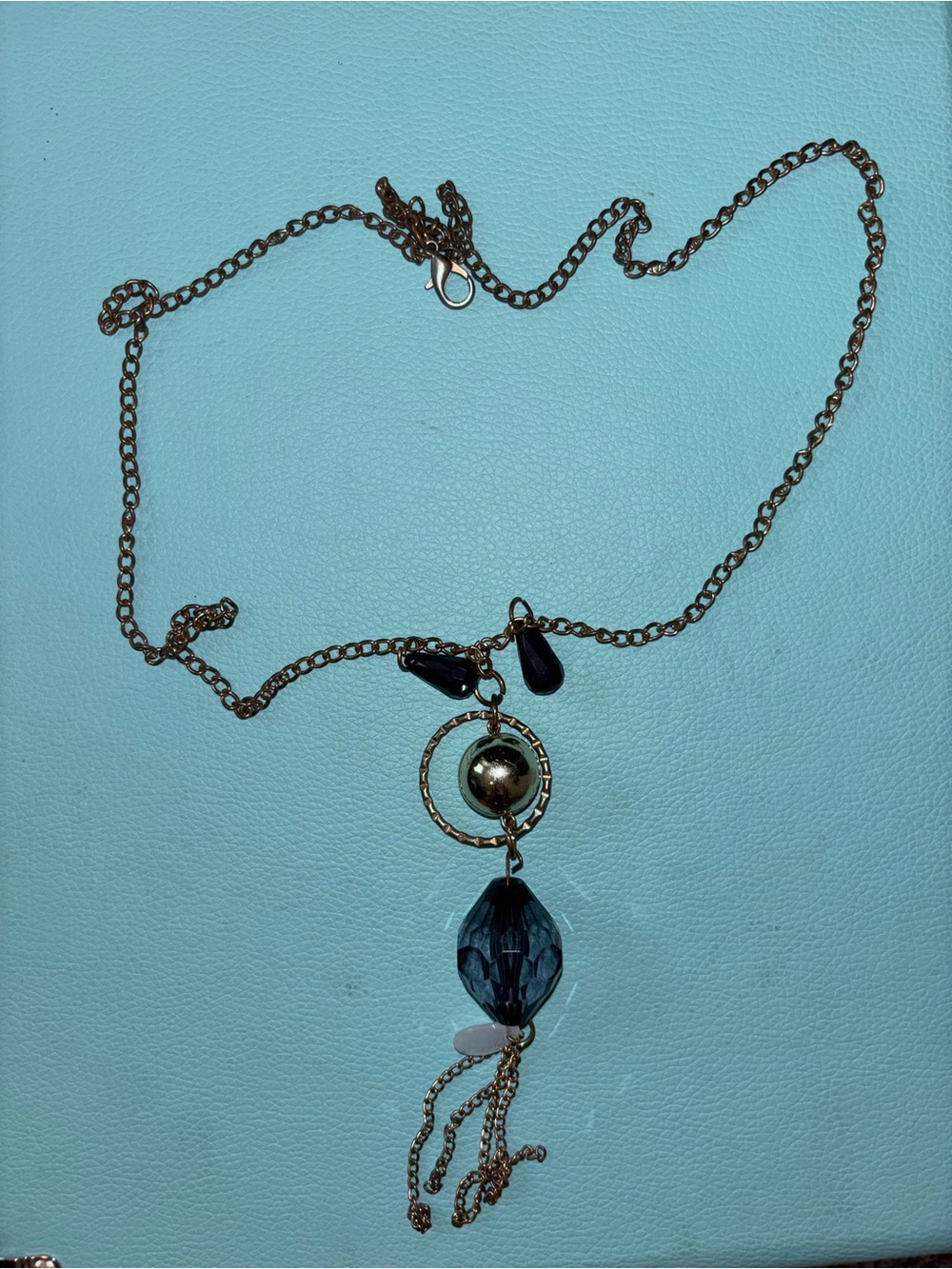 Elegant Blue Teardrop Pendant Necklace - Women's Fashion Jewelry